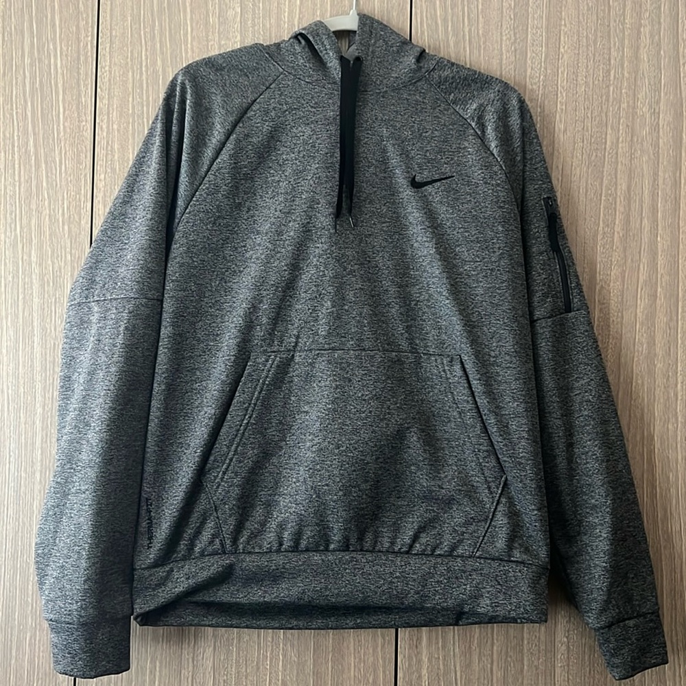 Nike Therma Pullover